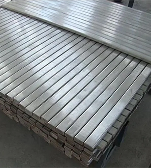 Barre plate en titane