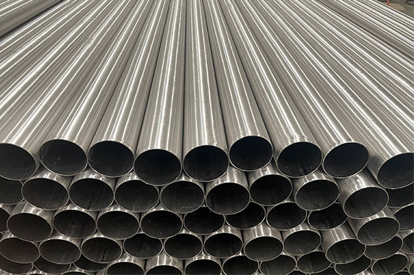 Five_Major_Properties_and_Seven_Applications_of_Titanium_Tubes_3.jpg